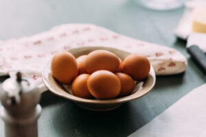 “Egg Trash” Breakthrough Eases Joint Pain in a WEEK?