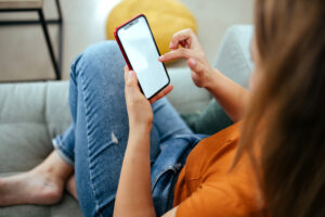 Will We FINALLY Get the Truth On Cell Phones? (Don’t Bet On It)